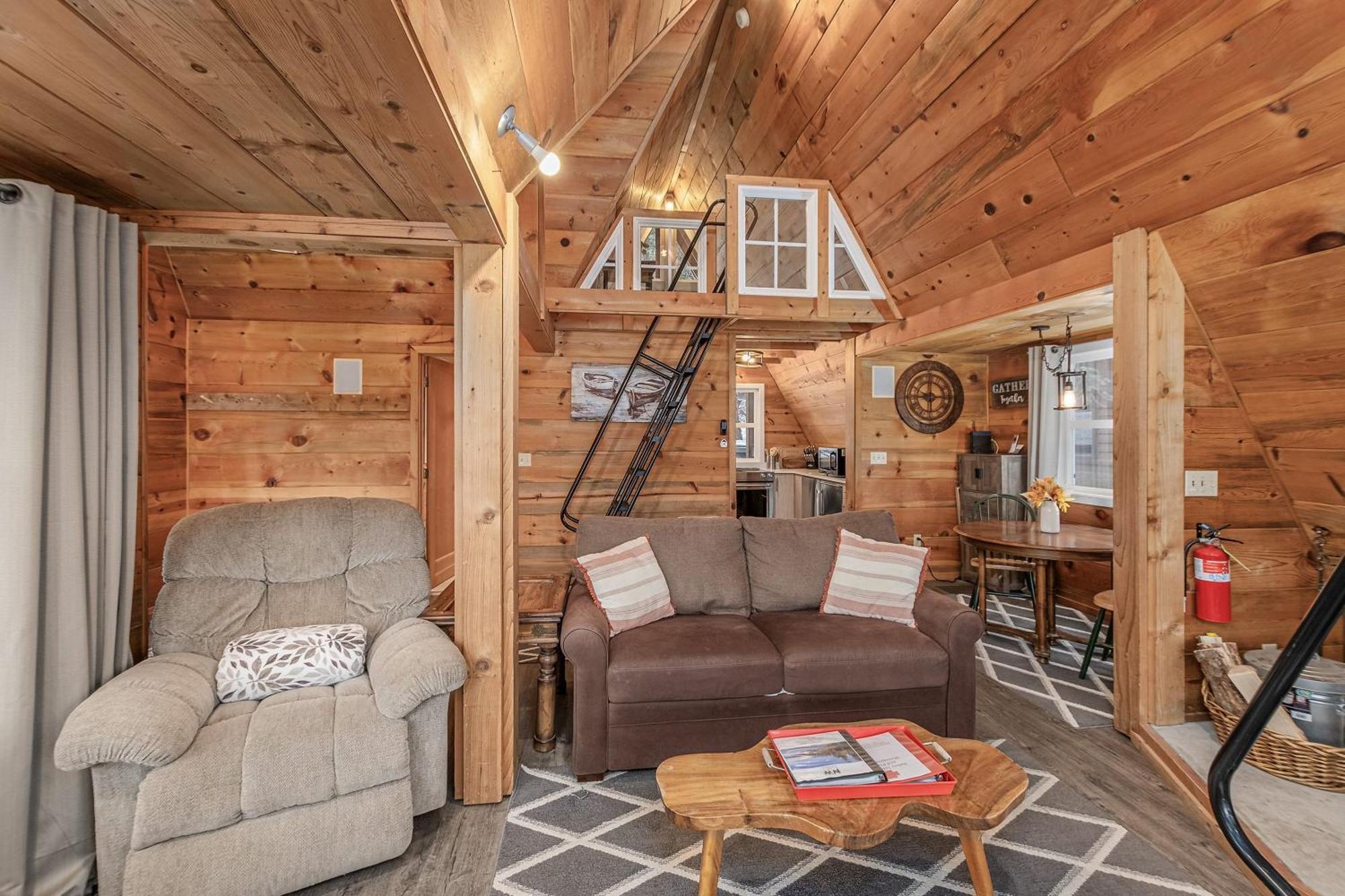 Doc Roy'S Legacy On Fish Lake By Nw Comfy Cabins ليفينورث المظهر الخارجي الصورة