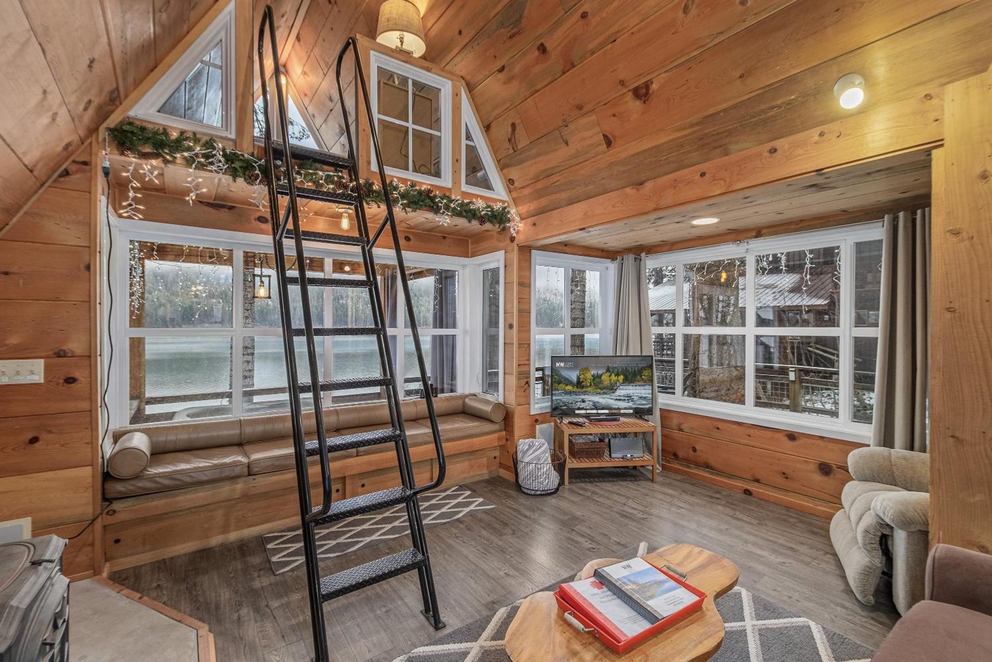 Doc Roy'S Legacy On Fish Lake By Nw Comfy Cabins ليفينورث المظهر الخارجي الصورة